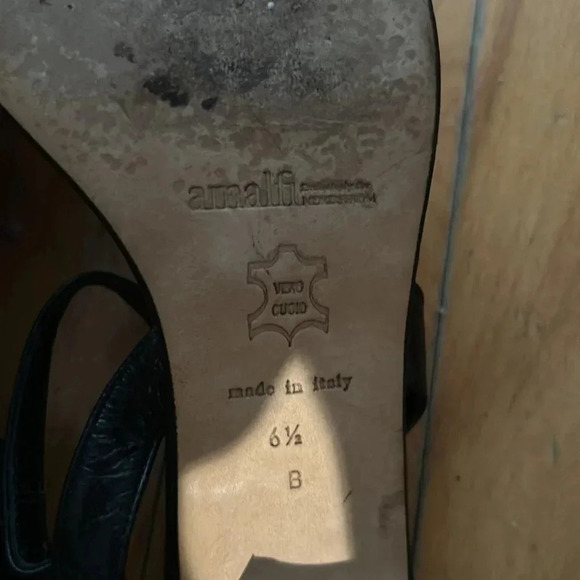 Amalfi leather minimalist sandals - Picture 5 of 5